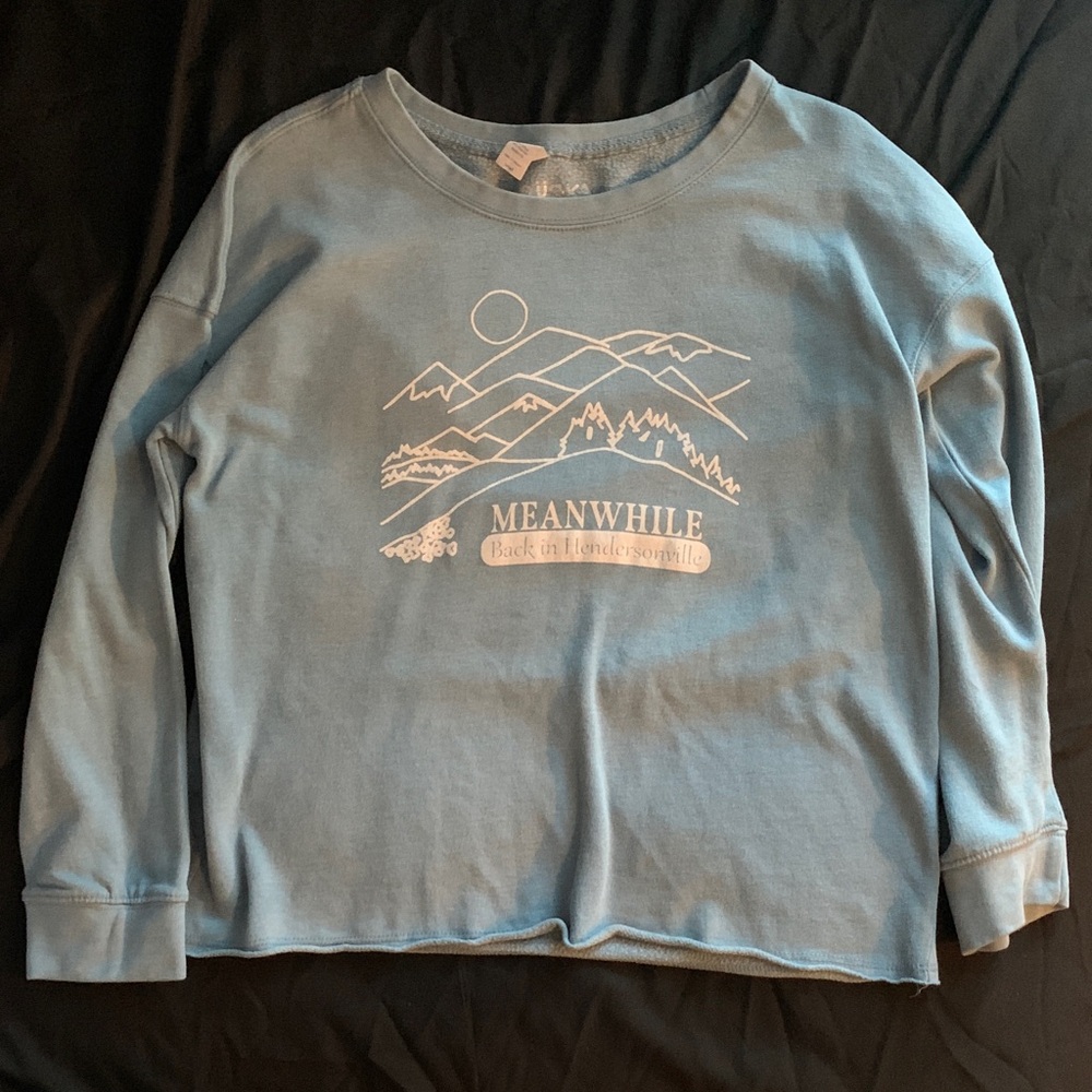 Blue Long Sleeve Sweater With Mountains